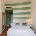 Mediterraneo Emotional & Hotel