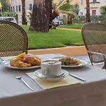 Hotel Mediterraneo Emotional & 4*