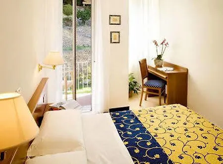 Mediterraneo Emotional & 4*
