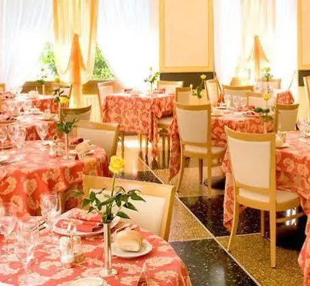 מלון Mediterraneo Emotional &