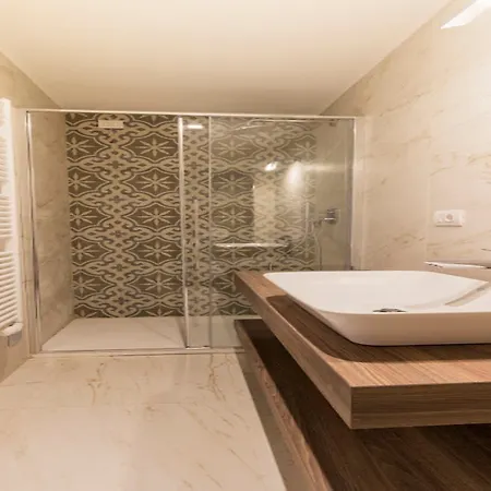 Mediterraneo Emotional & מלון 4*