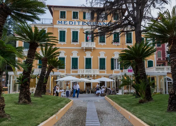 Отель Mediterraneo Emotional & 4*