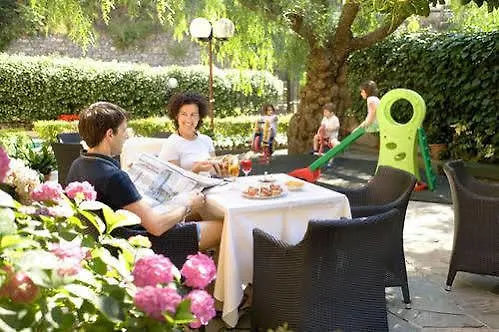 Отель Mediterraneo Emotional &