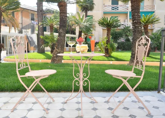 Отель Mediterraneo Emotional &